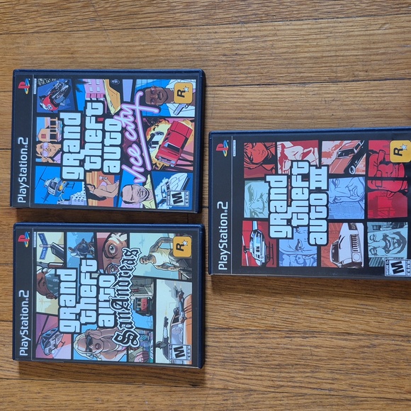 Playstation 2 Grand Theft Auto The Trilogy - Picture 3 of 8